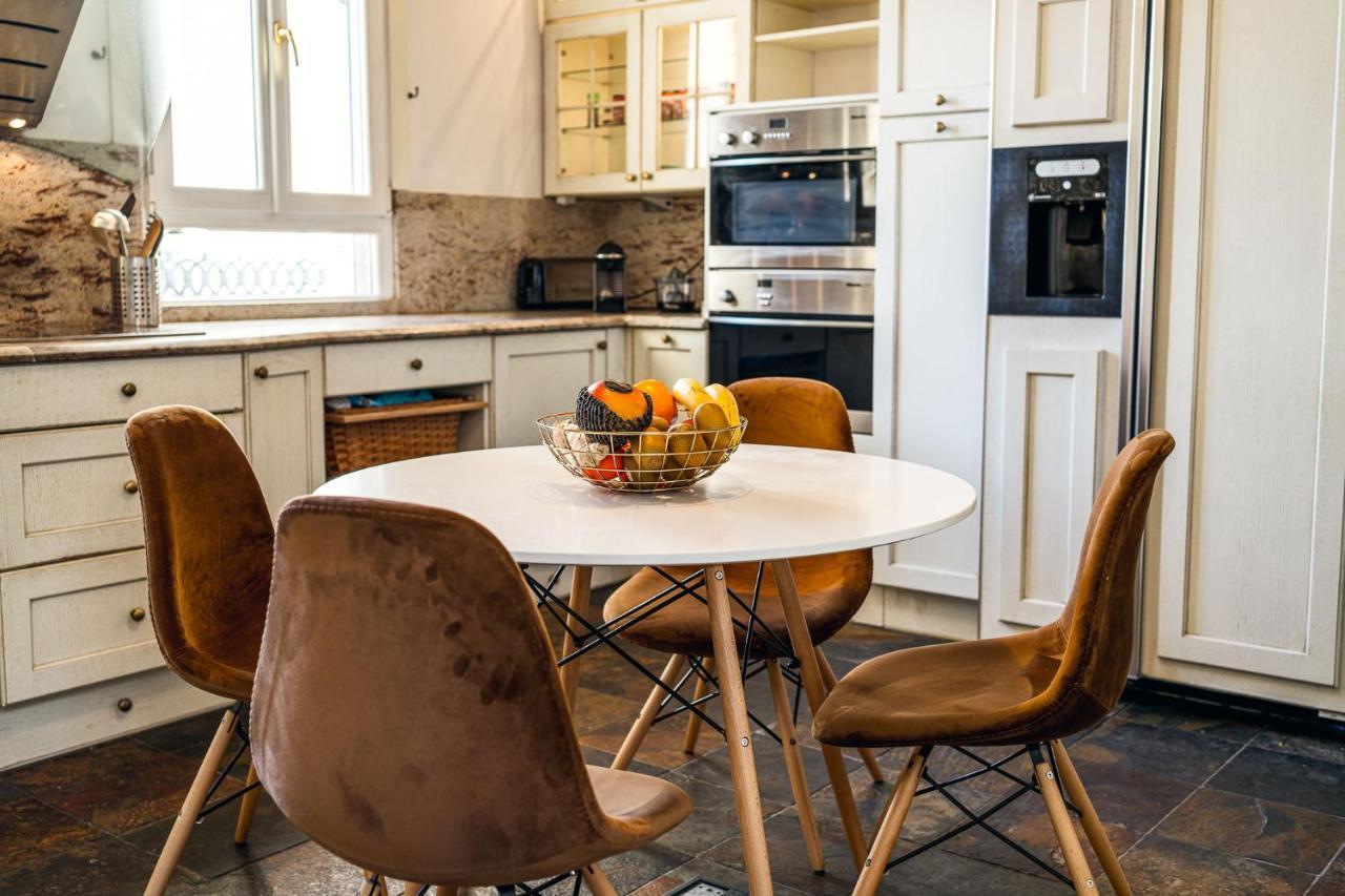 Ortega Y Gasset 8 Grand Design Apartment Madrid